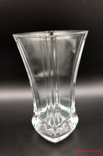 Load image into Gallery viewer, French Crystal Vase
