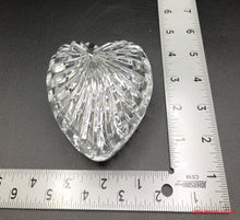 Load image into Gallery viewer, Avon Crystal Heart
