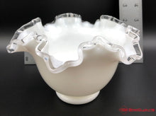 Load image into Gallery viewer, Fenton Candy Dish
