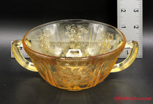 Load image into Gallery viewer, Federal Glass Soup Bowls
