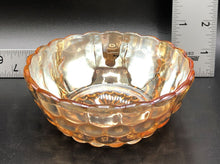 Load image into Gallery viewer, Anchor Hocking Bowl Set
