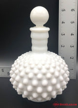 Load image into Gallery viewer, Perfume Bottle
